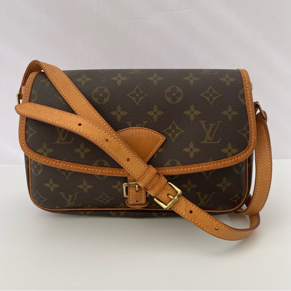 Louis Vuitton Monogram Sologne Crossbody Bag